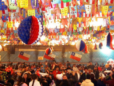 Las fondas, cuecas y gastronomía se harán presente en la Región durante Fiestas Patrias. 