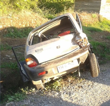 Uno de los automóviles resultó dañado en su totalidad. 