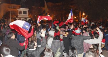 Carabineros realizó un llamado a que las personas presencien el partido de Chile de forma tranquila. 