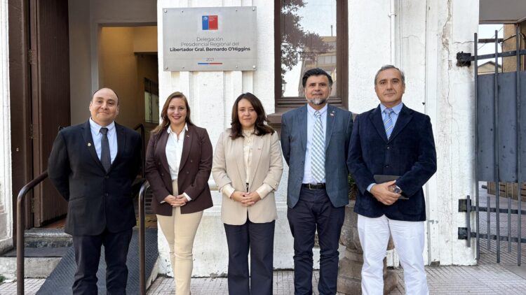 Delegación Presidencial recibe a nuevos directores del MOP