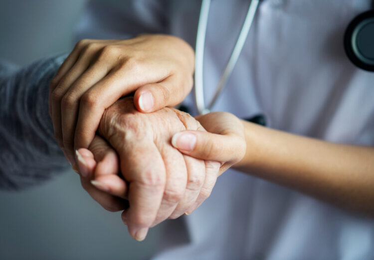 “Somos la columna vertebral del sistema de salud”: Conmemoración y desafíos en el Día Internacional de la Enfermería