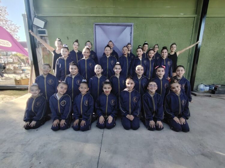 Pequeñas gimnastas rancagüinas brillaron con 28 medallas en Copa Estrellas del Maipo