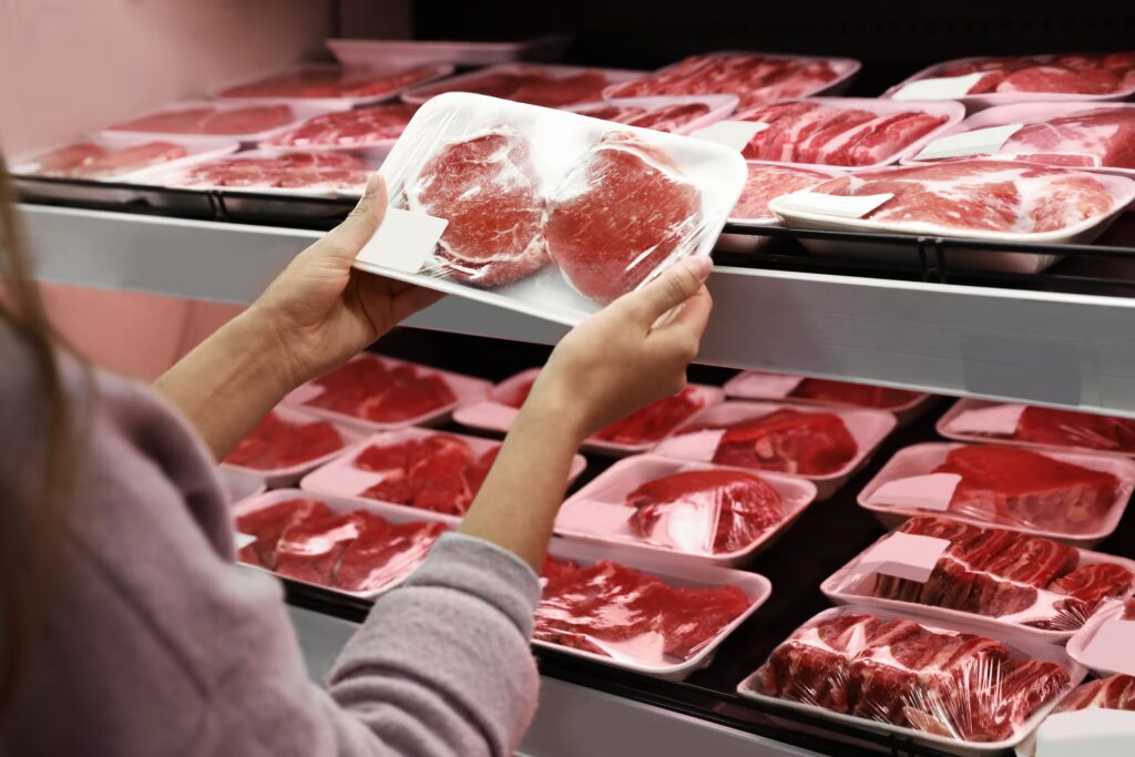 Golpe al asado dieciochero: IPC de agosto sube 0,6% empujado por la carne de vacuno