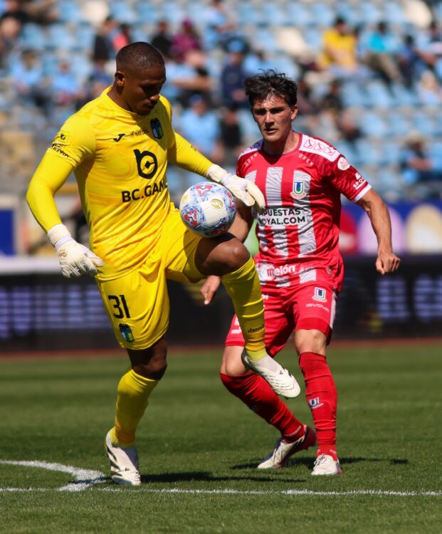 O’Higgins vence a Unión La Calera y se aleja de la zona baja de la tabla