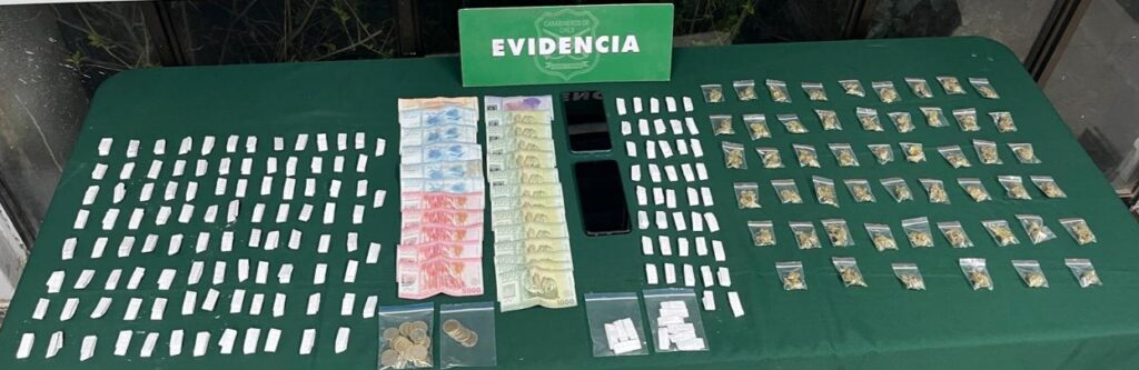 Hombre con más de 140 envoltorios de pasta base fue detenido en Rancagua