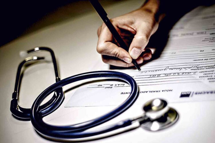 Licencias médicas fraudulentas podrán generar despido inmediato y sin indemnización